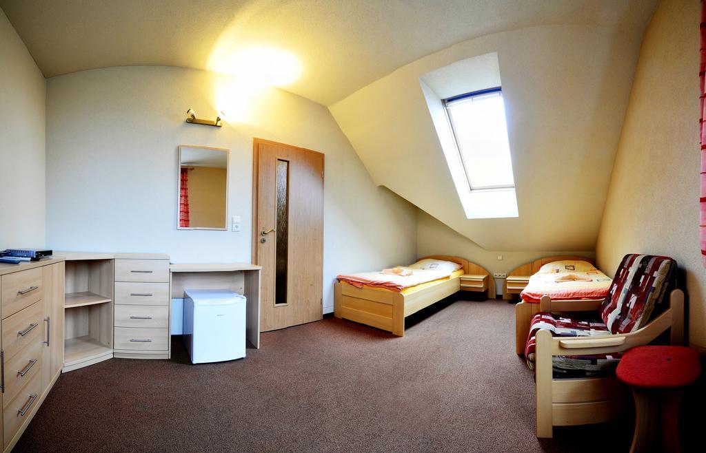 Penzion Na Pastousce Malsice Room photo